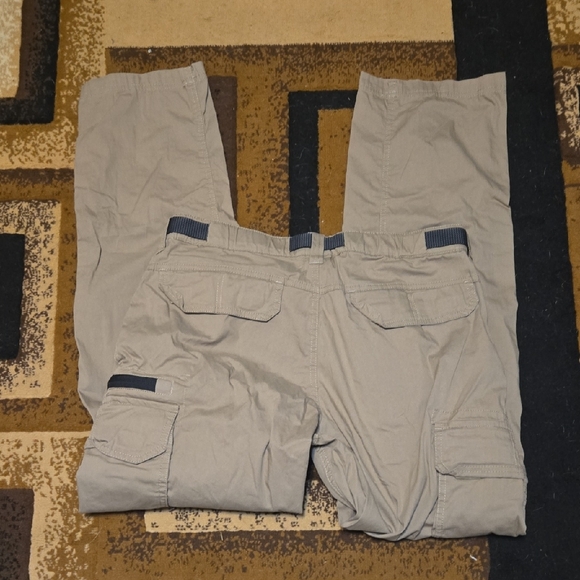 Men's Versatile Tan Cargo Pants - Picture 8 of 8
